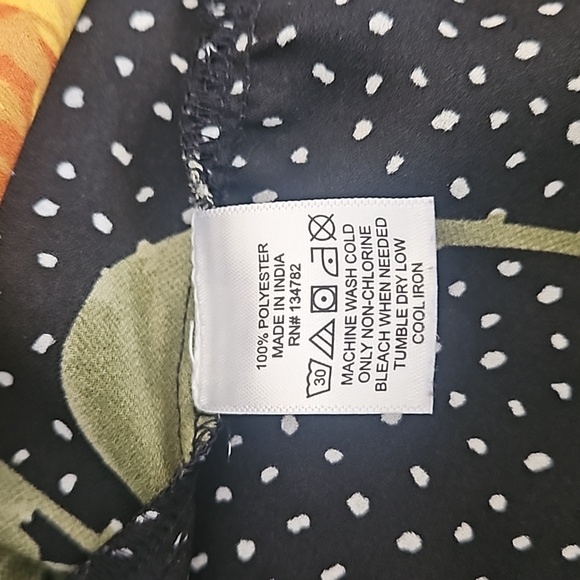 Ladies Blouse - Picture 4 of 4